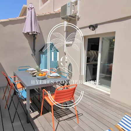 Plage La Capte T2 Neuf Rdj Clim Wifi By Hc Hyères